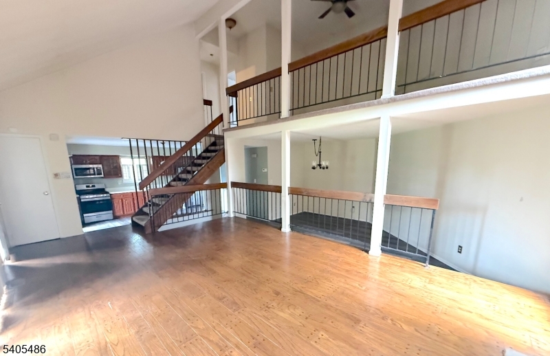 237 Kingsberry Dr 237 Property Photo 5