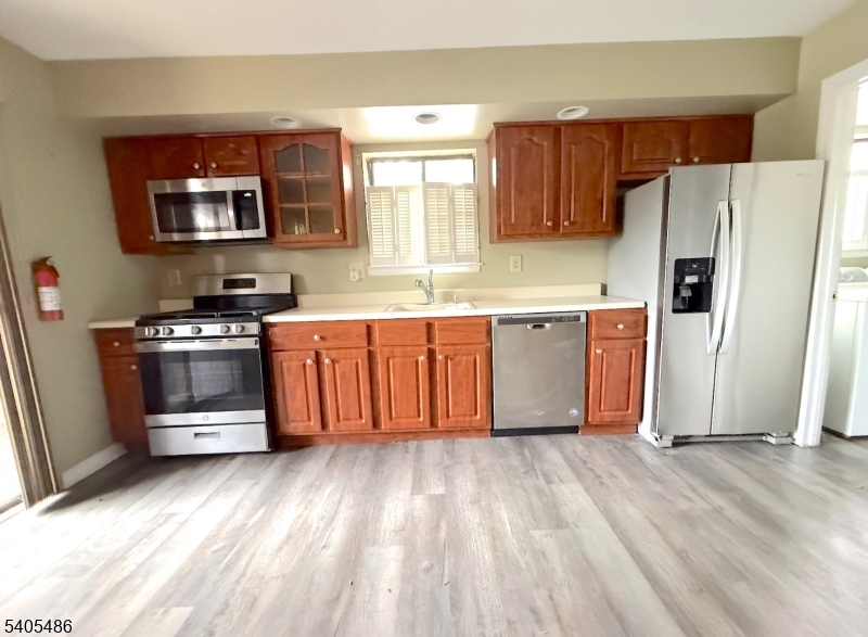 237 Kingsberry Dr 237 Property Photo 8