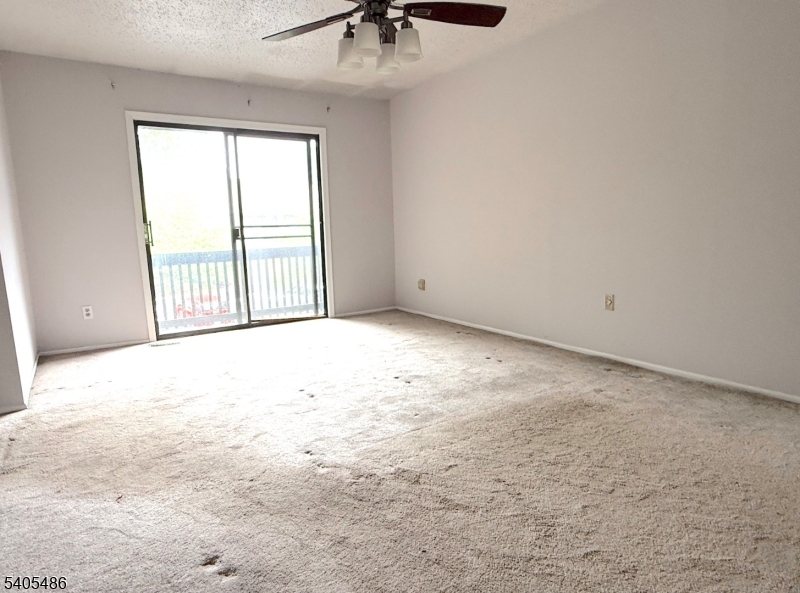 237 Kingsberry Dr 237 Property Photo 13