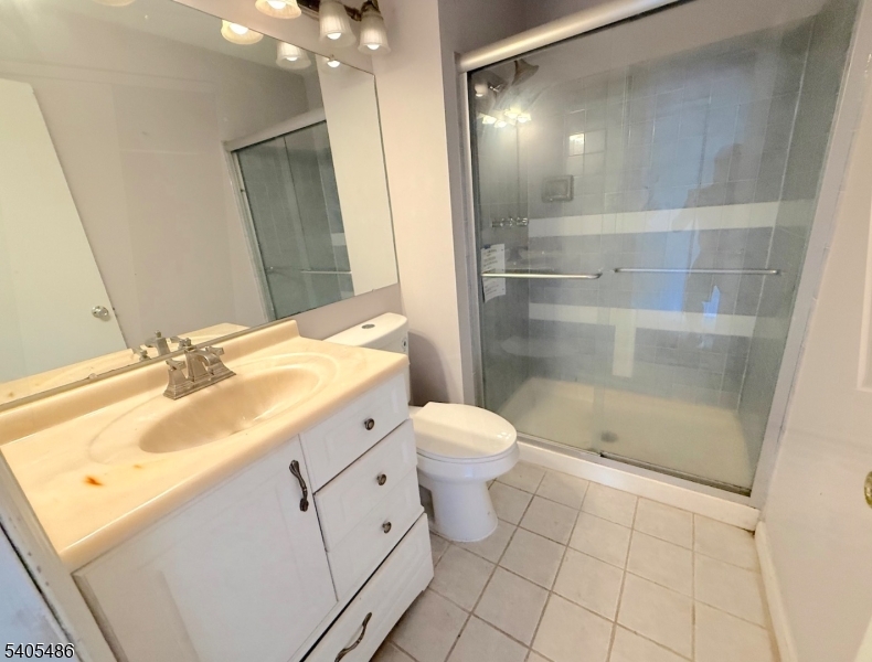 237 Kingsberry Dr 237 Property Photo 14