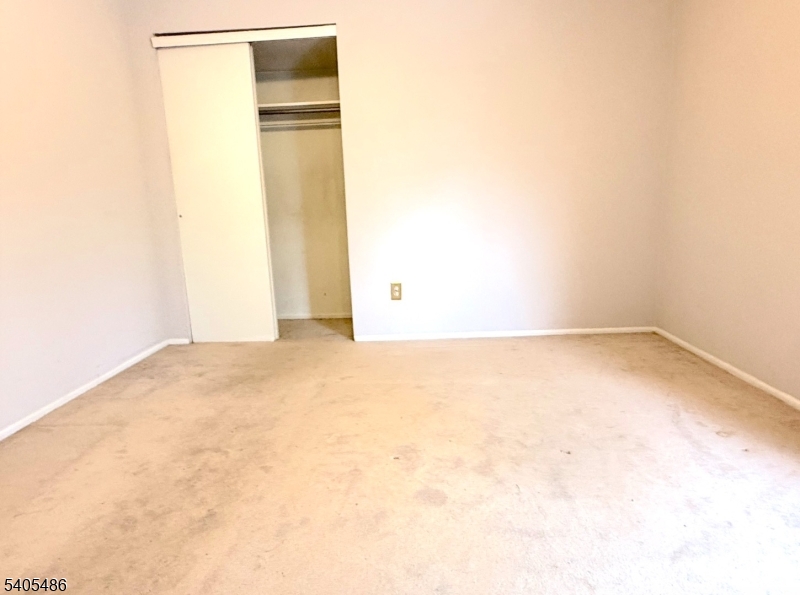 237 Kingsberry Dr 237 Property Photo 17