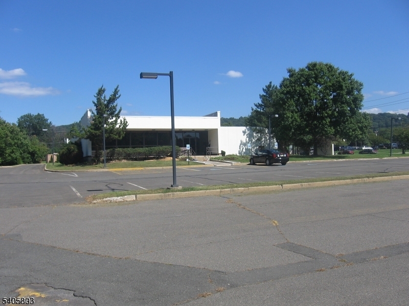 229 Adamsville Rd Property Photo 1