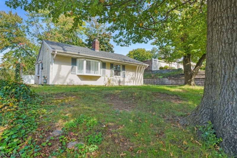 67 Woodland Ave Property Photo 1