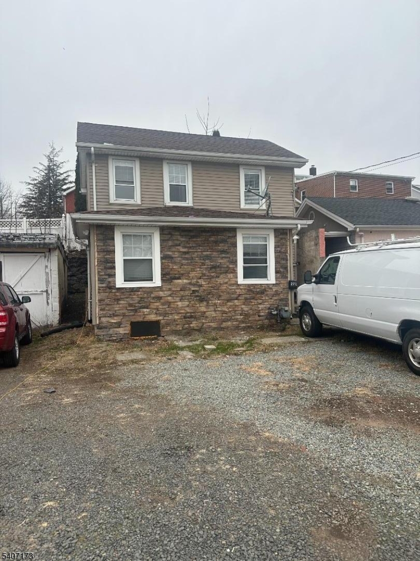 25 New St