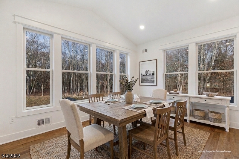 759 Mechlin Corner Rd. Property Photo 8