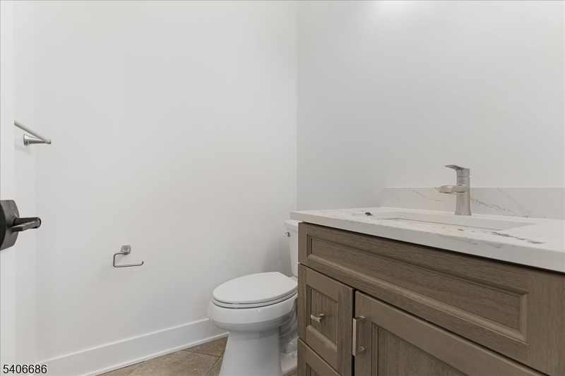 759 Mechlin Corner Rd. Property Photo 24