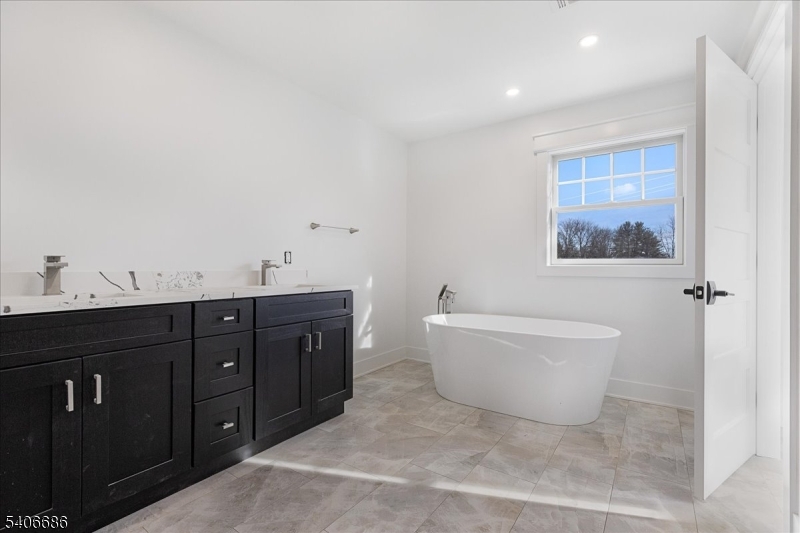 759 Mechlin Corner Rd. Property Photo 30