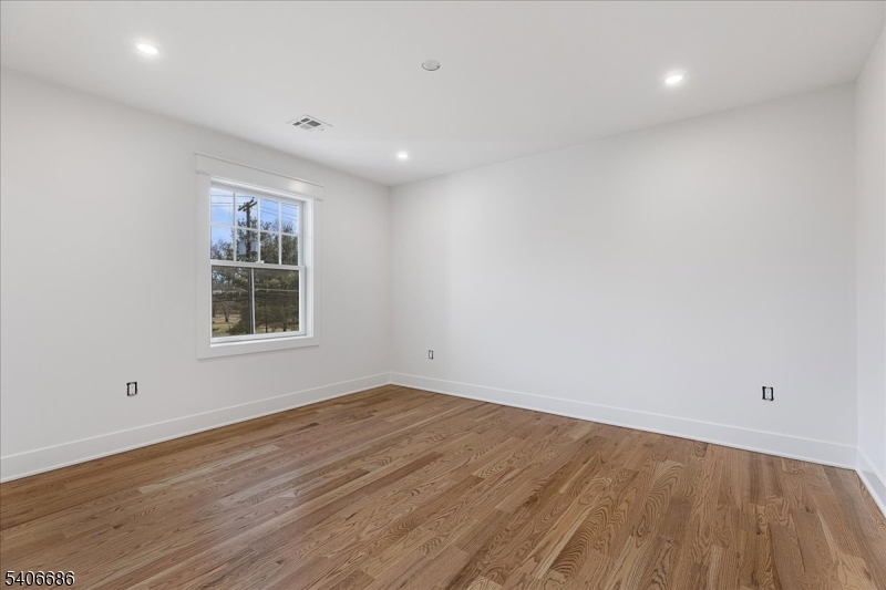 759 Mechlin Corner Rd. Property Photo 36