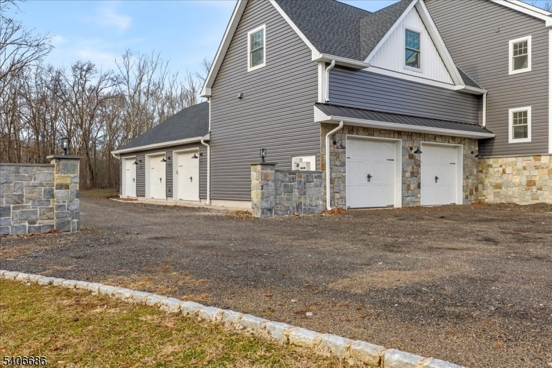 759 Mechlin Corner Rd. Property Photo 45