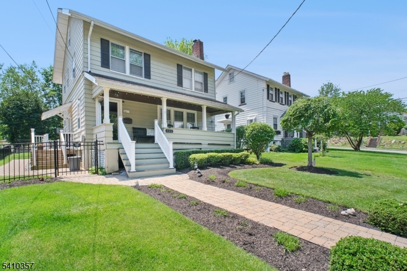 122 Westover Ave Property Photo 1