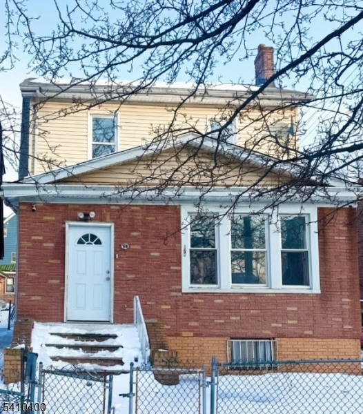 174 Munn Ave Property Photo 1