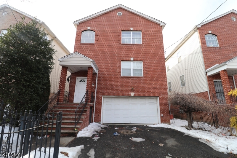 167 Badger Ave Property Photo 1