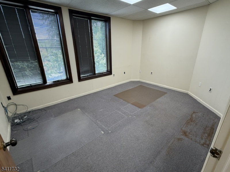 699 Washington St Property Photo 12