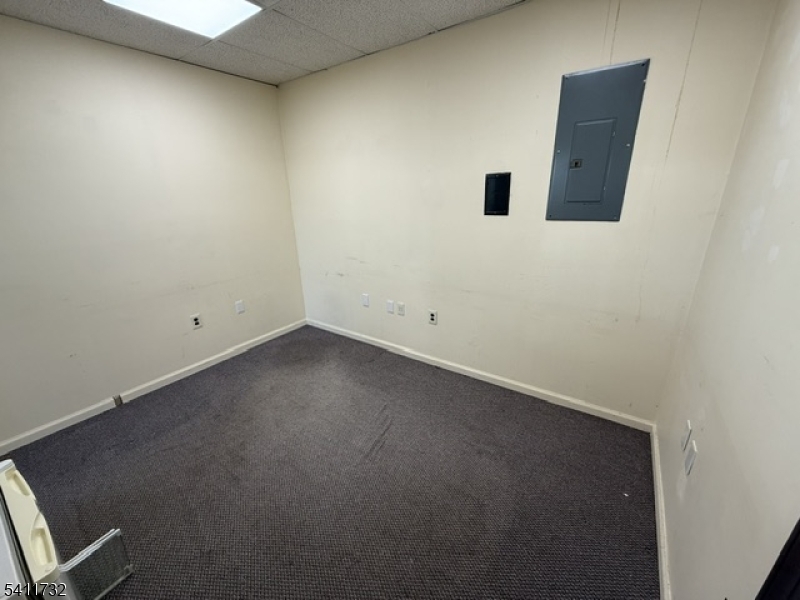 699 Washington St Property Photo 14