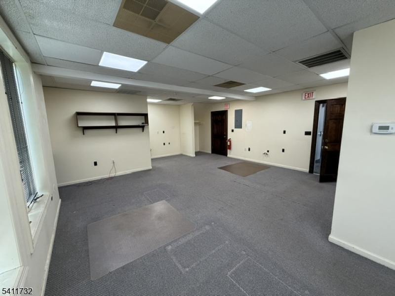 699 Washington St Property Photo 17