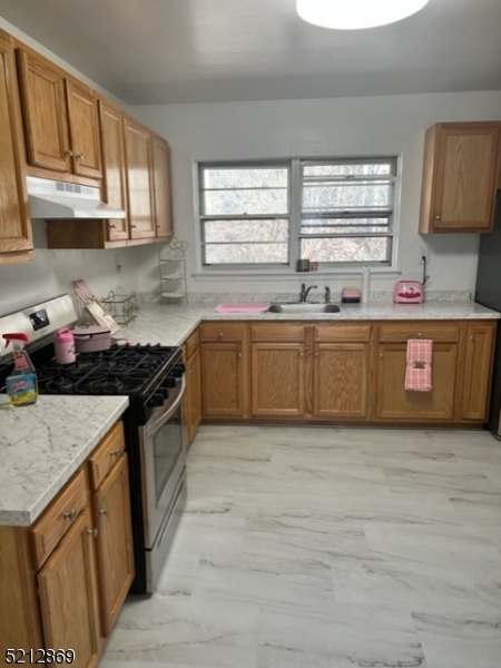 29 Paterson Ave 39b Property Photo 2