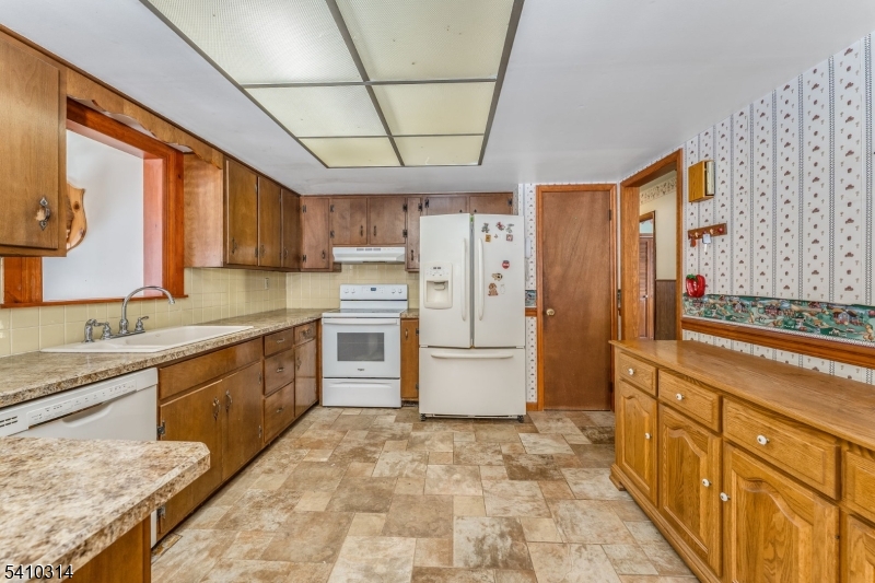 252 Mountain View Road Property Photo 5