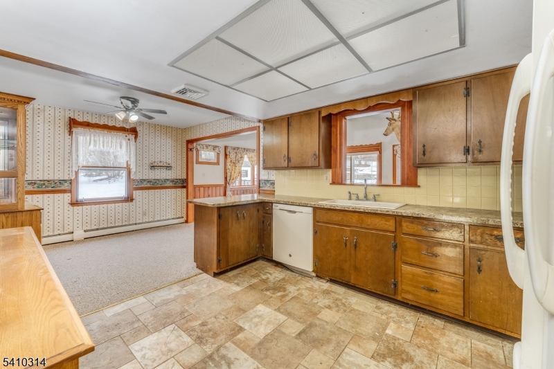 252 Mountain View Road Property Photo 6