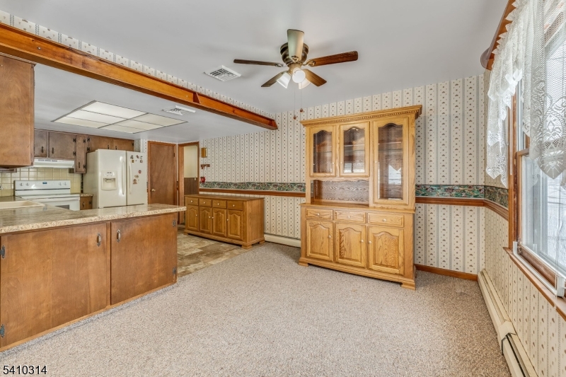 252 Mountain View Road Property Photo 8