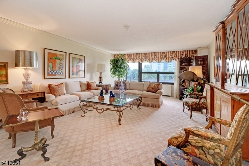 2 Claridge Dr. 2hw Property Photo 9