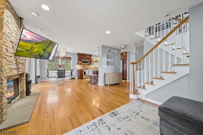 41 Ramsey Ave Property Photo 14