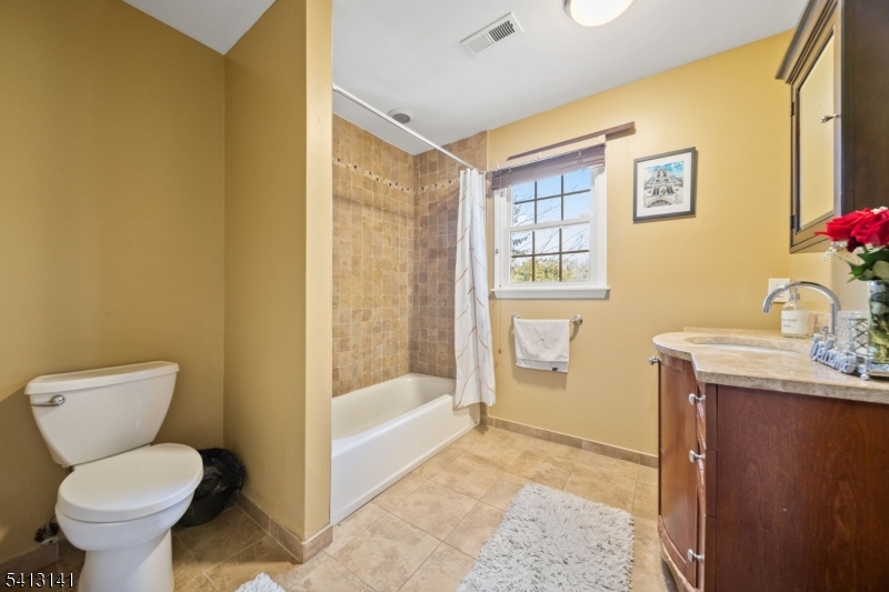 41 Ramsey Ave Property Photo 24