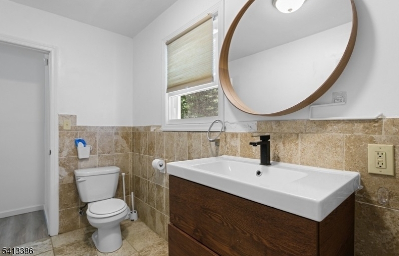 17 Alvin Ter Property Photo 20