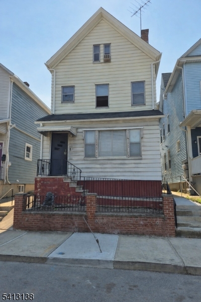 119 Jacques St Property Photo 1