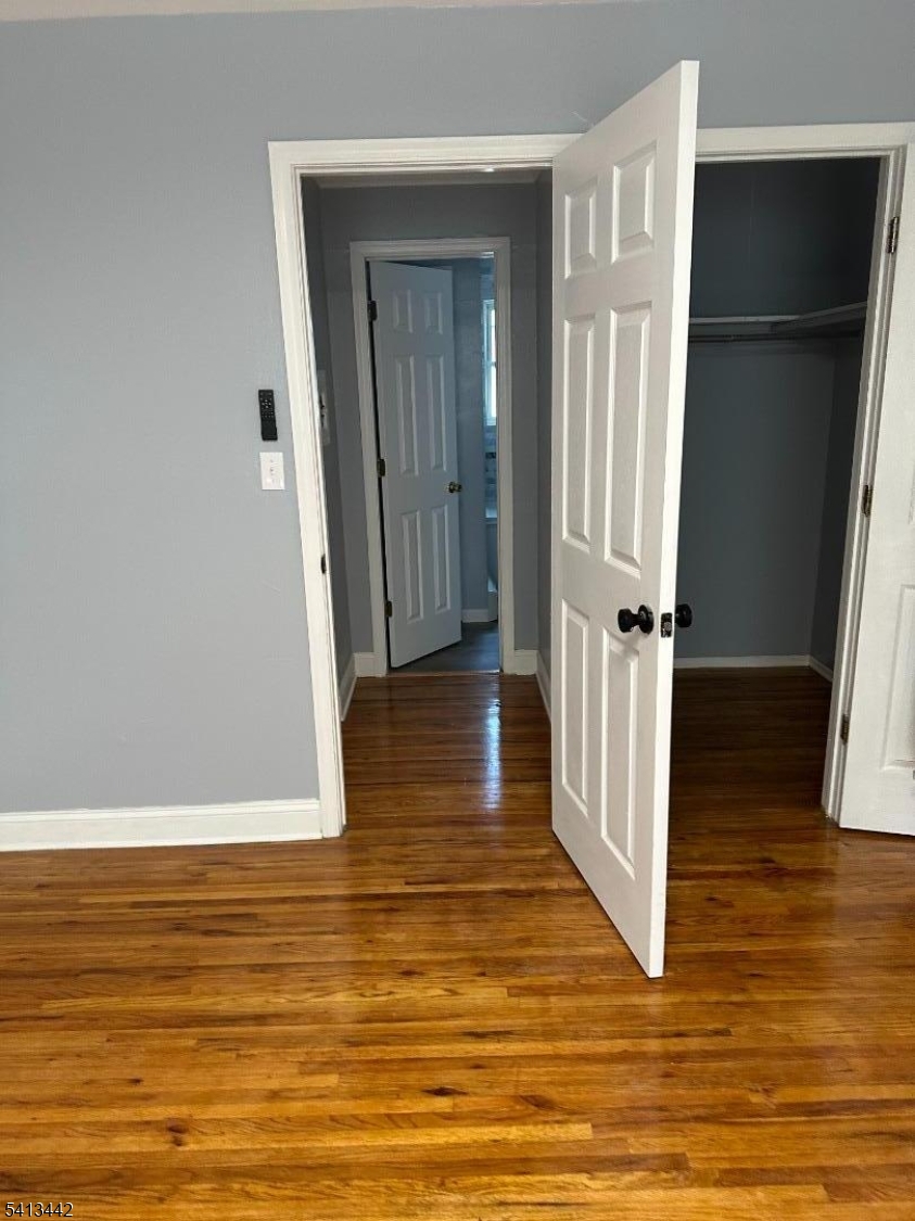 12 Gramercy Gdns 12a Property Photo 5