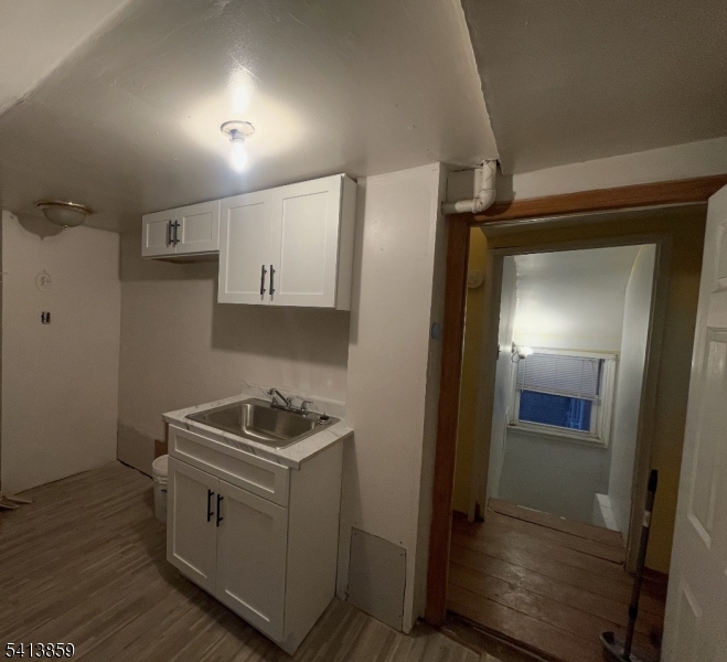 25 Ward St Property Photo 7
