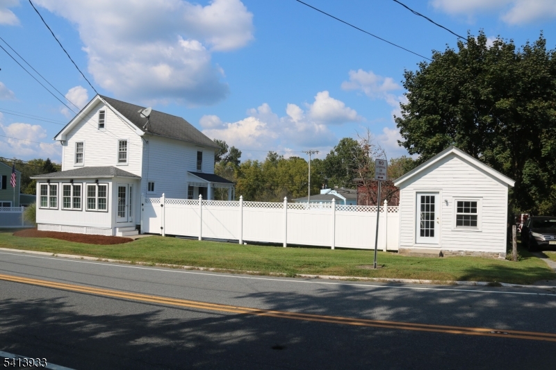 242 Us Highway 46 Property Photo 3