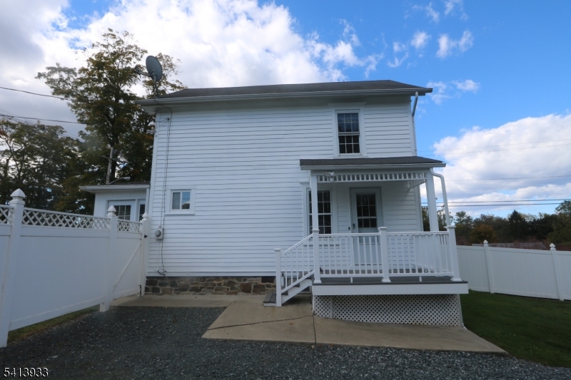 242 Us Highway 46 Property Photo 6
