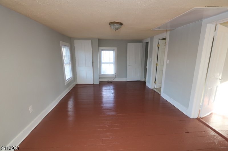 242 Us Highway 46 Property Photo 14