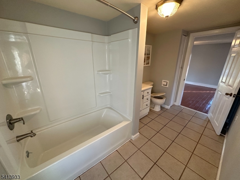 242 Us Highway 46 Property Photo 17