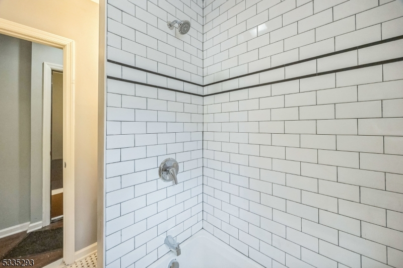 541 Union Ave Property Photo 22