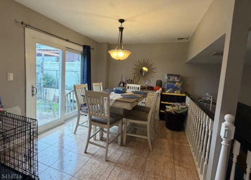 12 Drapkin Ave Property Photo 2