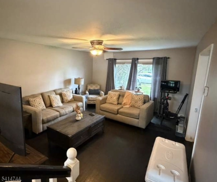 12 Drapkin Ave Property Photo 6