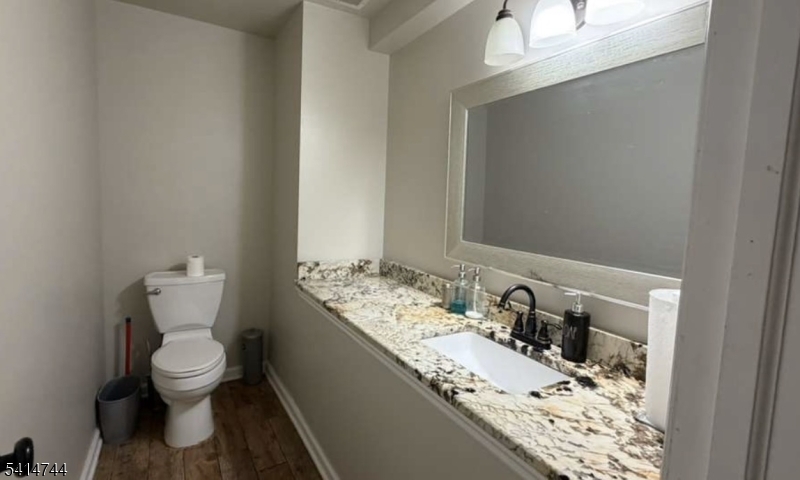 12 Drapkin Ave Property Photo 10