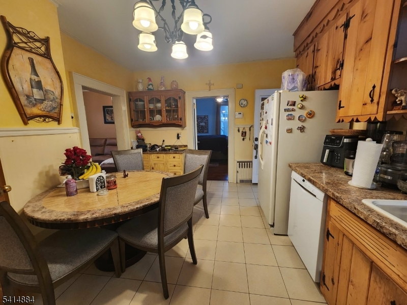 5 Bellevue Ave Property Photo 6