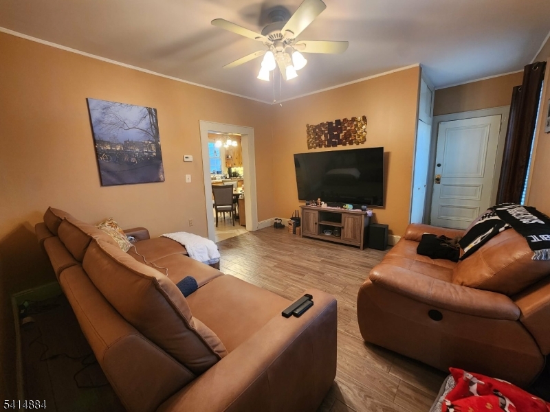 5 Bellevue Ave Property Photo 8
