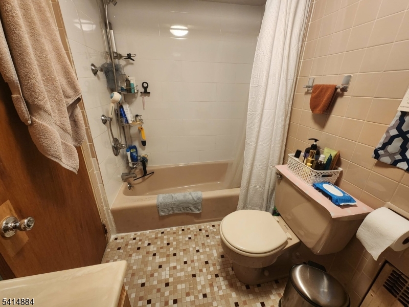 5 Bellevue Ave Property Photo 19