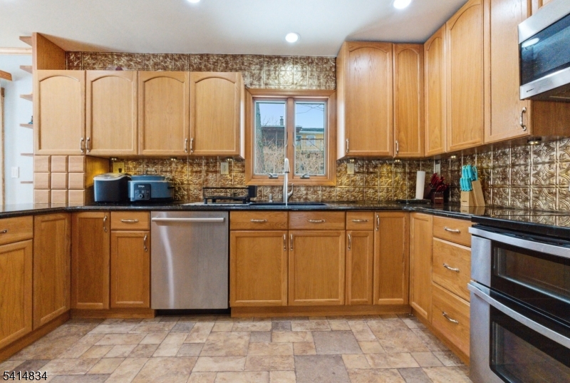 14 Marshall Trl Property Photo 6