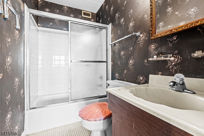 170 Lafayette Ave 6a Property Photo 7