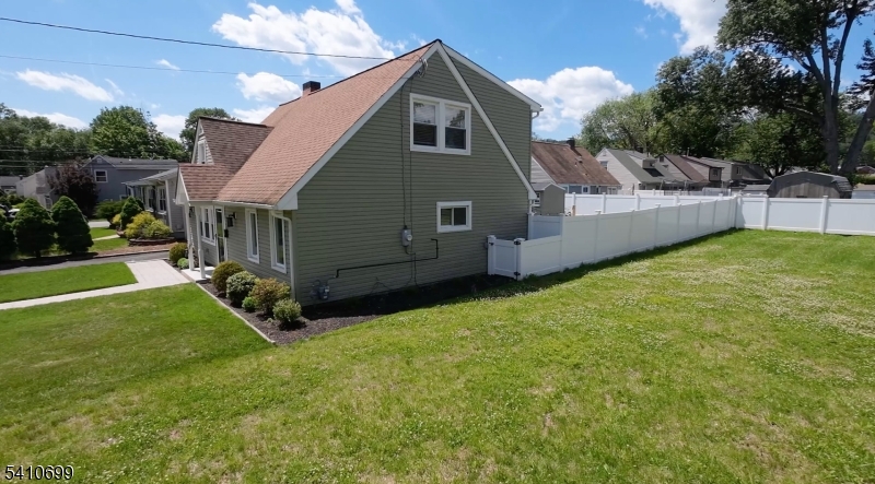 122 Greenbrook Rd Property Photo 43