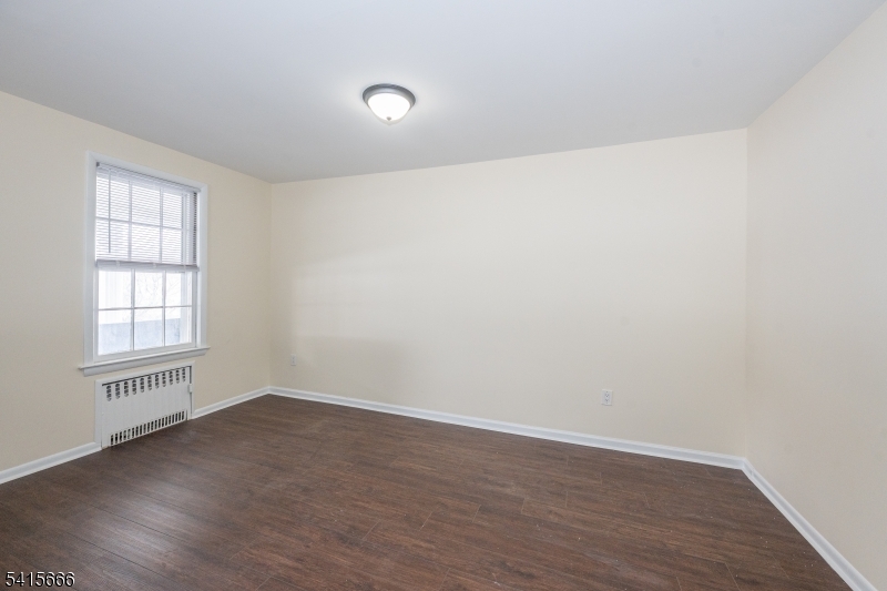 71 Washington St Property Photo 11