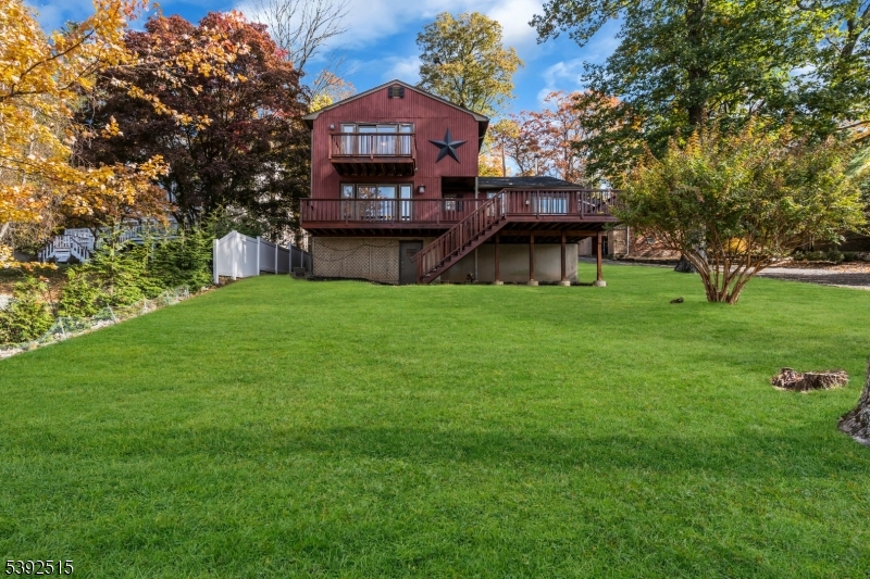 2 Oneida Ave Property Photo 39