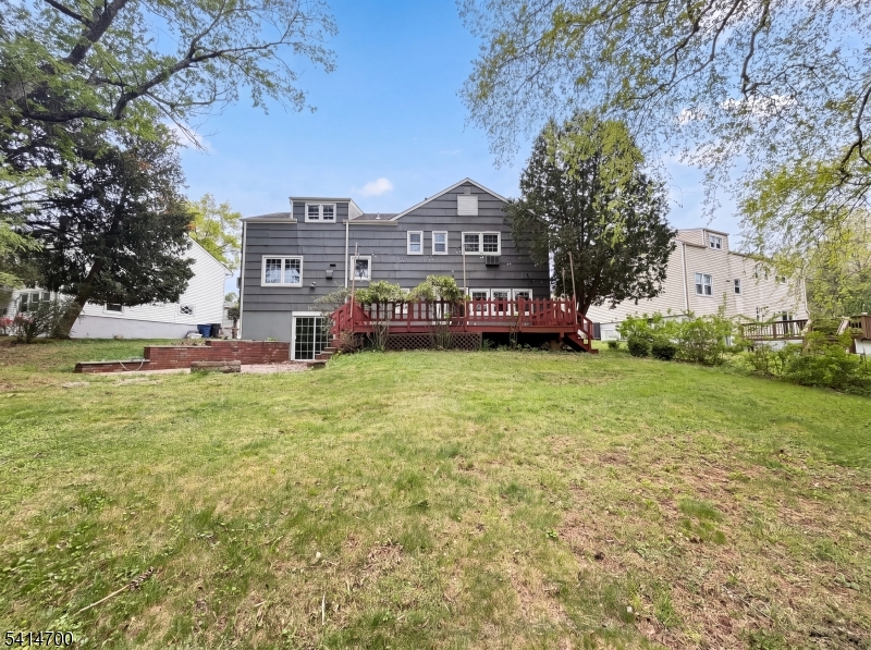 78 Parkside Rd Property Photo 4