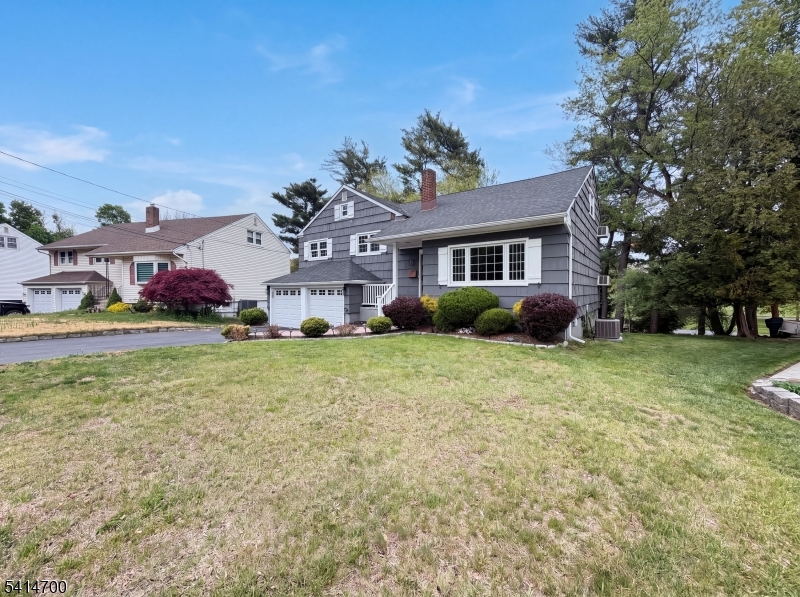 78 Parkside Rd Property Photo 6