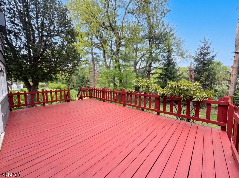 78 Parkside Rd Property Photo 10