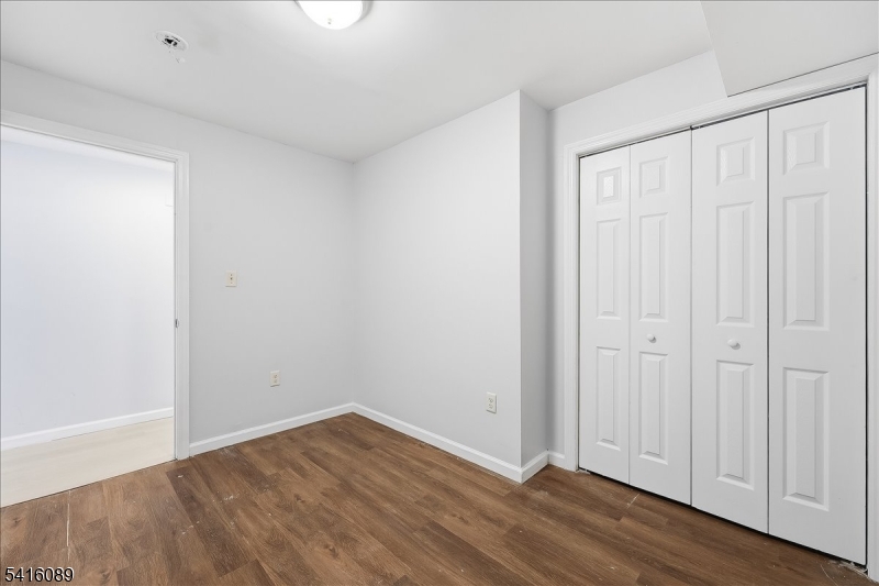 9 Godwin Ave Property Photo 29
